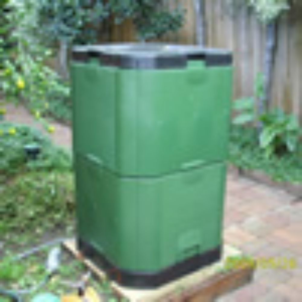 Exaco Aerobin 400 Insulated Composter