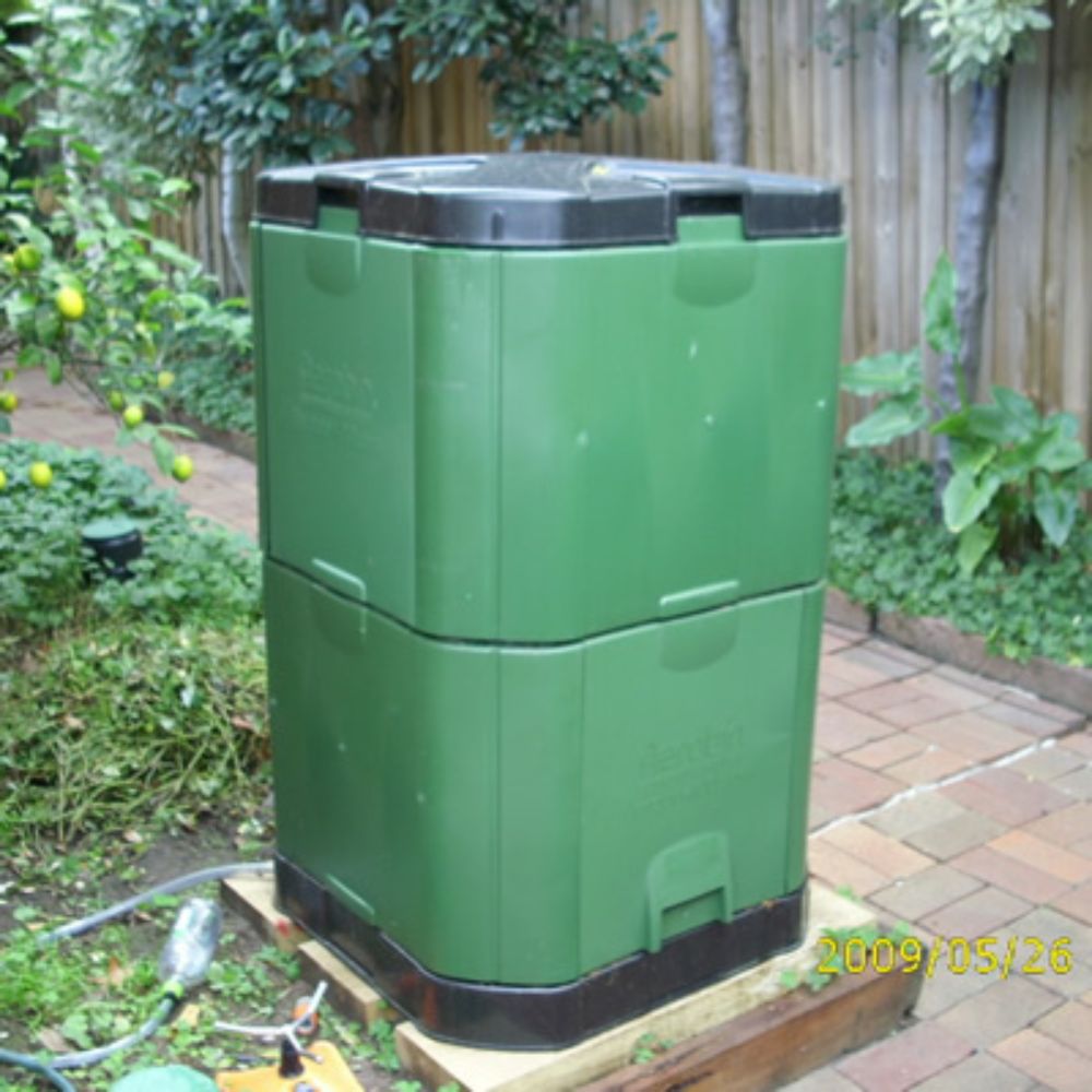 Exaco Aerobin 400 Insulated Composter