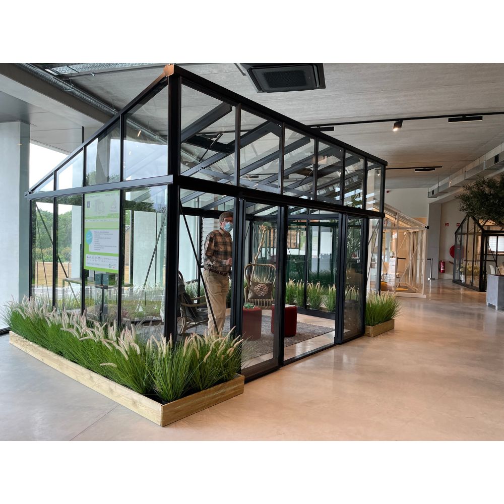 Janssens Modern Greenhouse